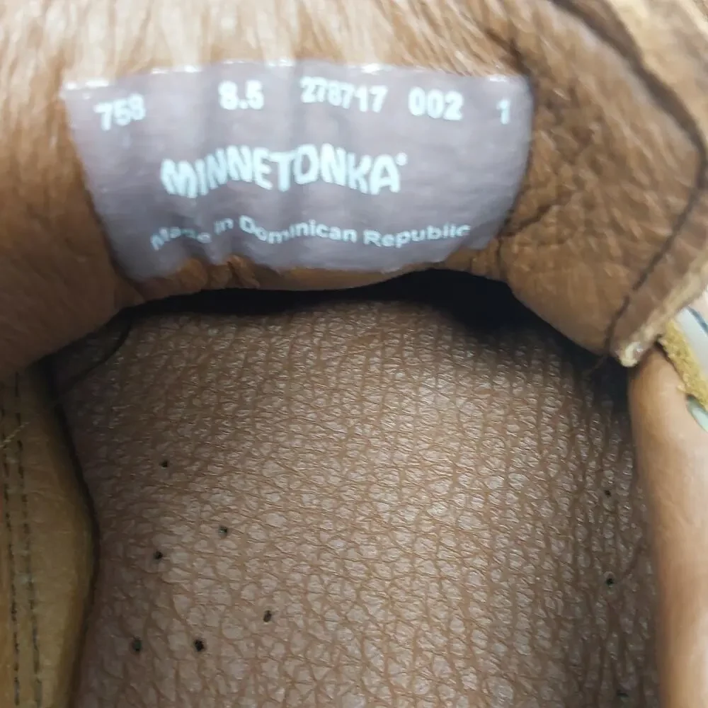 Minnetonka Moosehide Weekender 758 Mens 8.5 Carmel Leather Moccasins Loafers